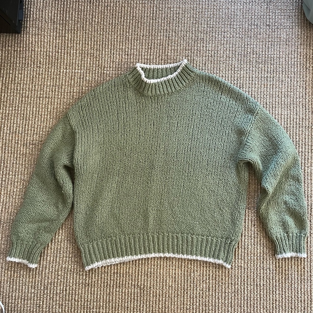 Paper Label Green Women's Sweater